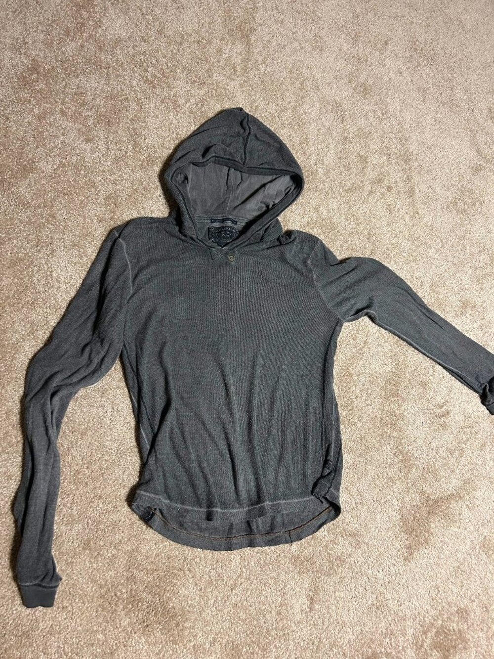 Buffalo light weight pullover hoodie small